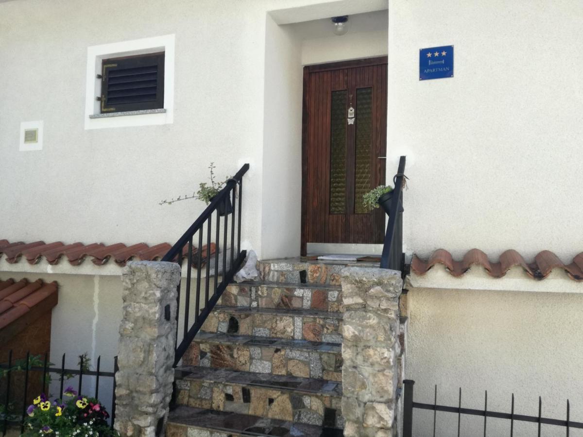 Apartment Vista Lupoglav  المظهر الخارجي الصورة